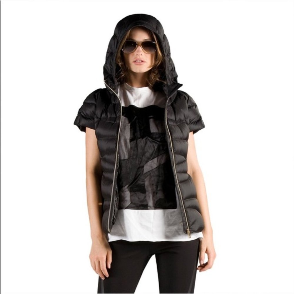 NWT Women's Orobos Classic Down Vest - Picture 2 of 3